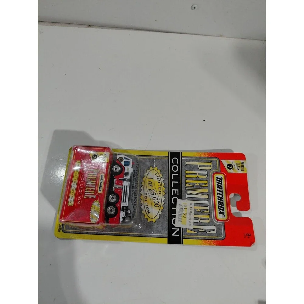 NIB Matchbox Premiere Collection 1:64 DieCast Springfield Fire Dept Ladder Truck